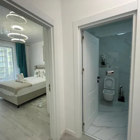 Madagascar Bs By Ella Mamaia Nord Apartmanhotel 3*